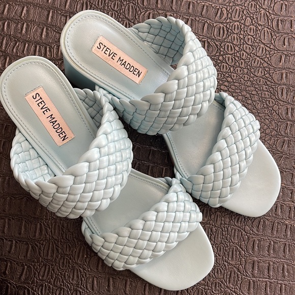 Steve Madden Woven Open Toe Sandel Shoe in Turquoise-Blue Color Heel Size 9 - Picture 7 of 7